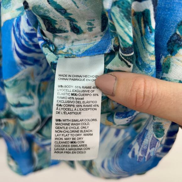 Chico's Blue White Shell Print Button Up Puff Sleeve Top Blouse 12 Summer - Picture 7 of 7